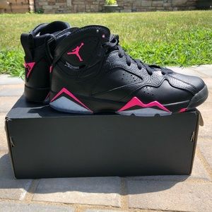 Air Jordan 7 Retro/ HyperPink
